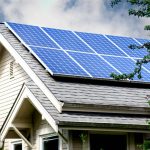 House with solar panels in Oregon